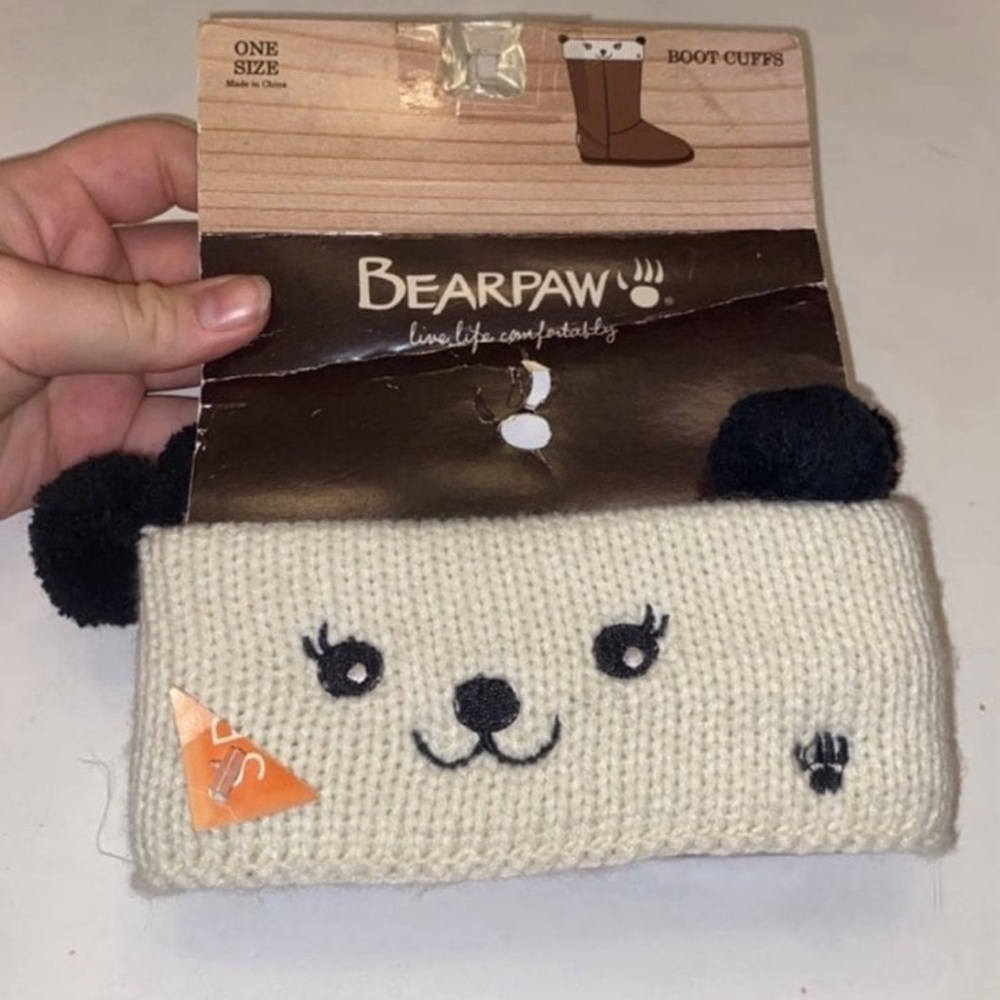 Bear paw boot cuffs one size